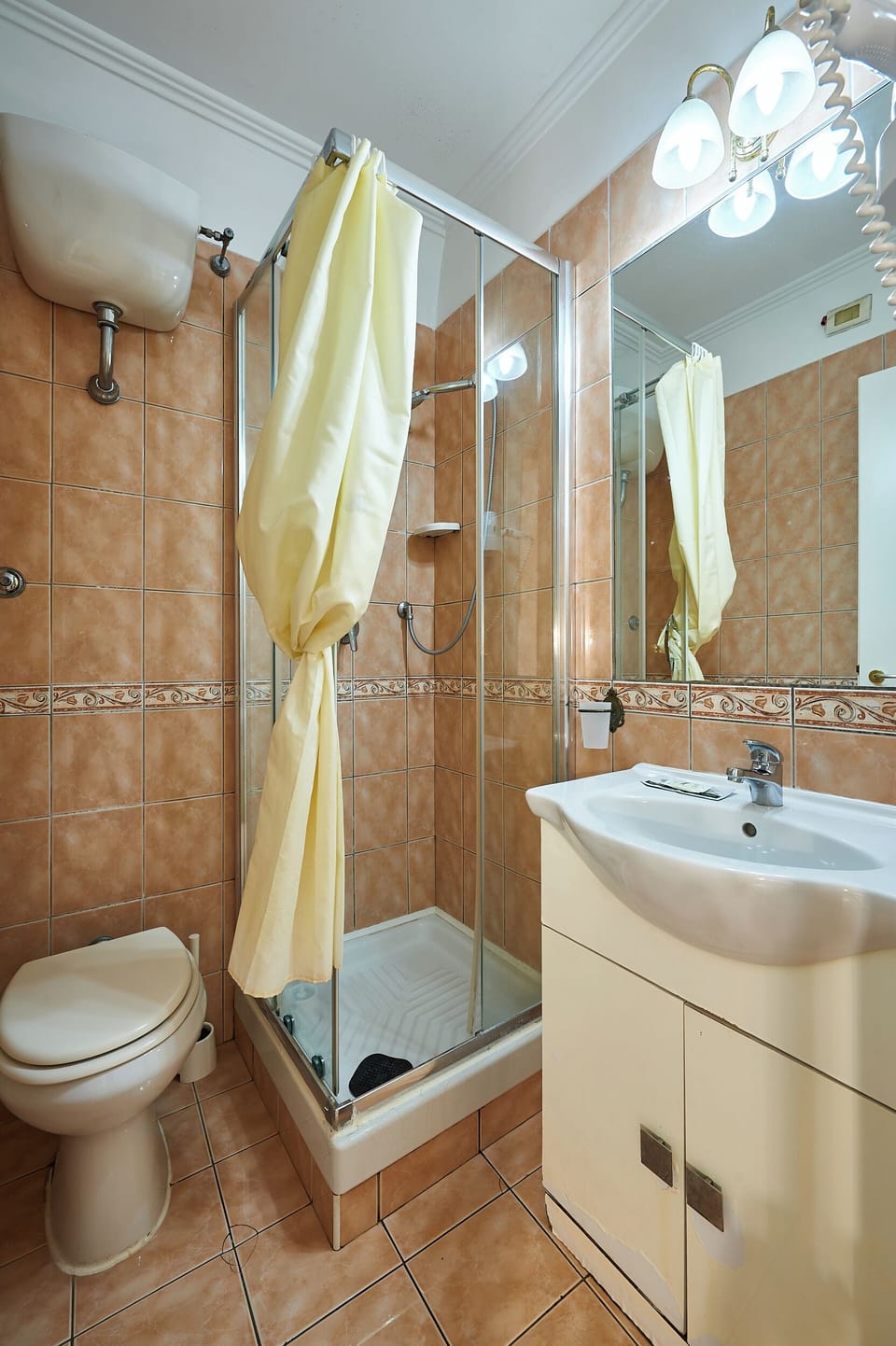Shower, free toiletries, hair dryer, soap