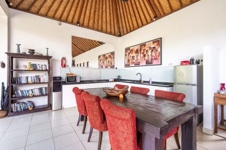 Dining area,Kitchen