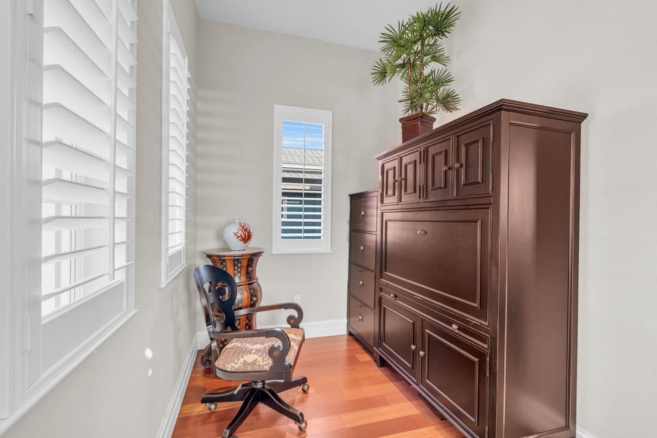 Small den/study in the primary bedroom suite.