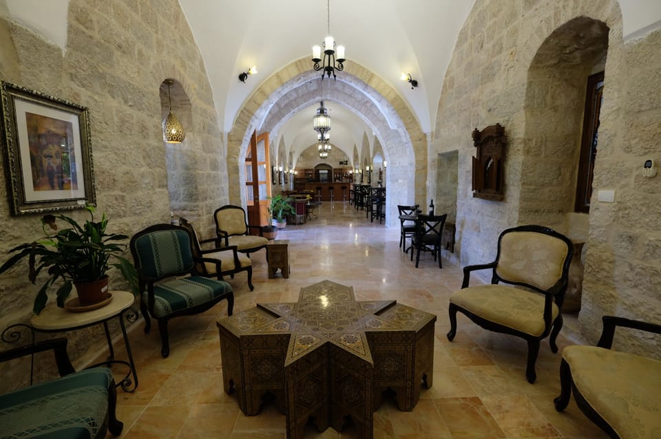 St. George’s Cathedral Pilgrim Guesthouse – Jerusalem Bed and Breakfast in Jerusalem