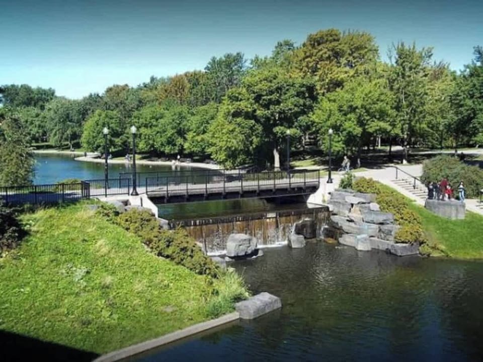 La Fontaine Park is a beautiful oasis from the city.