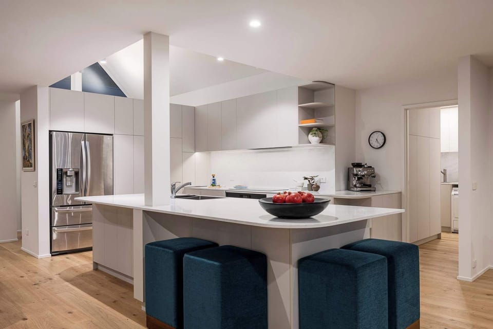 Kitchen and Breakfast table