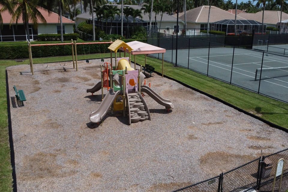A fenced playground is available for the little ones, as well.