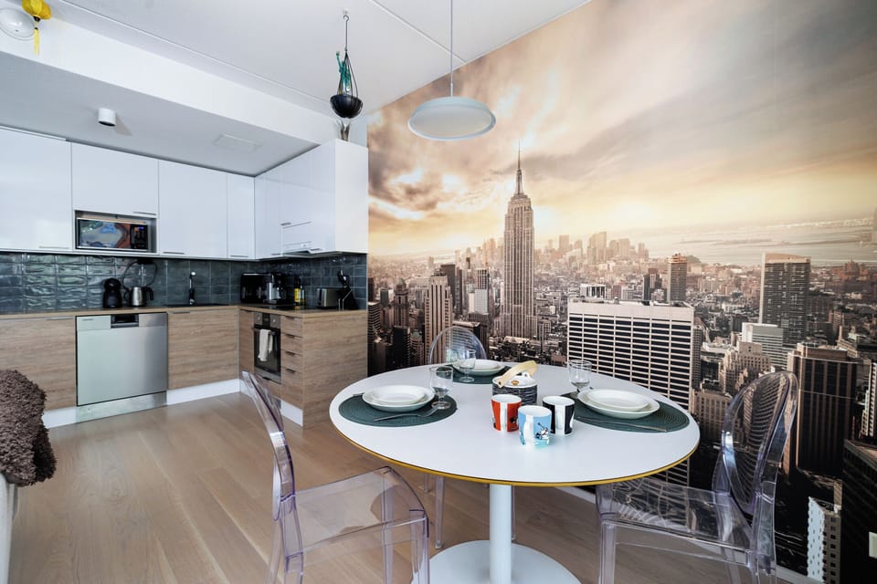 Comfort Apartment, Balcony, Courtyard View | Dining room