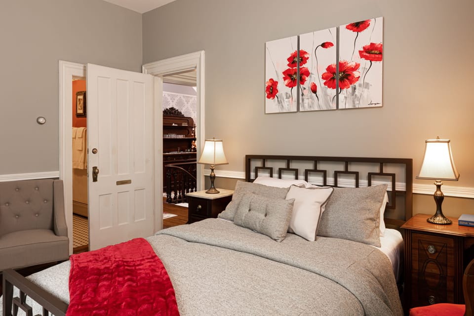 Deluxe Room, Private Bathroom (Lagerfeld) | Individually decorated, individually furnished, blackout drapes