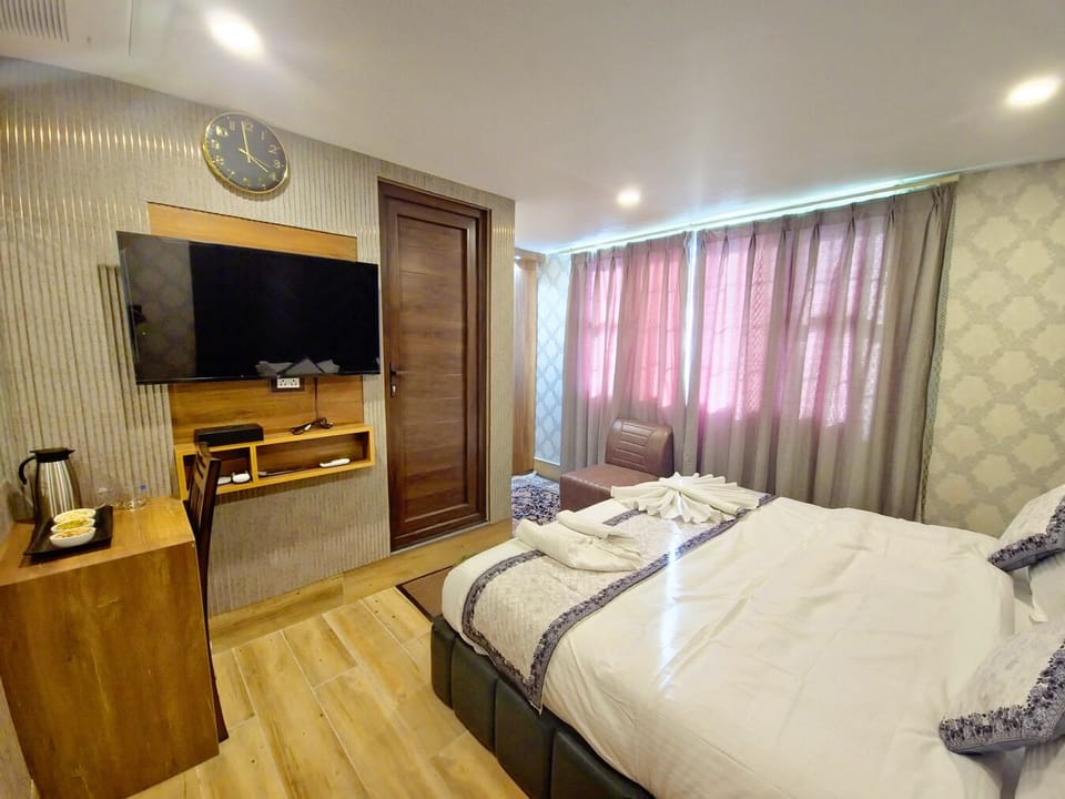 Deluxe Double Room | WiFi (free)