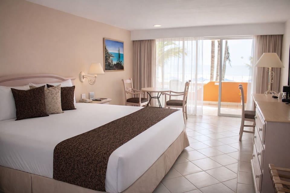 Double Room 2 Double Beds | In-room safe, desk, iron/ironing board, free WiFi