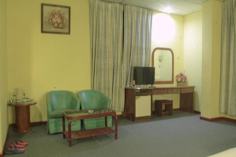 Deluxe Twin Room, Sea View | Free WiFi, bed sheets