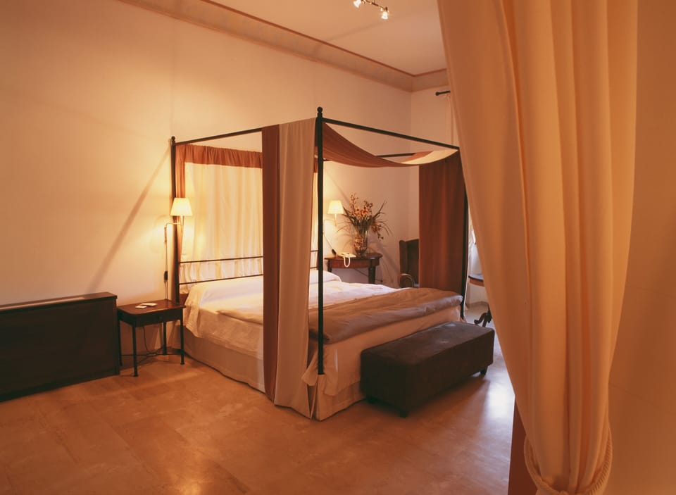 Junior Suite | Free WiFi, bed sheets
