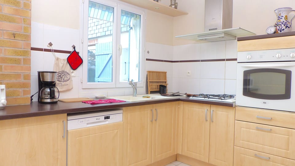 Maison Ty Caro, equipped kitchen