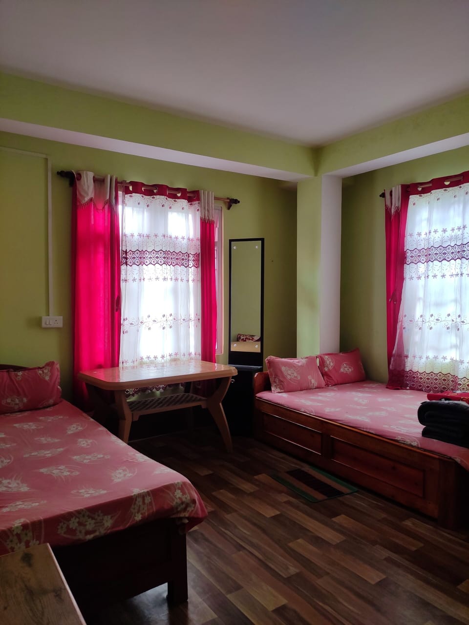 Double or Twin Room | Desk, free WiFi