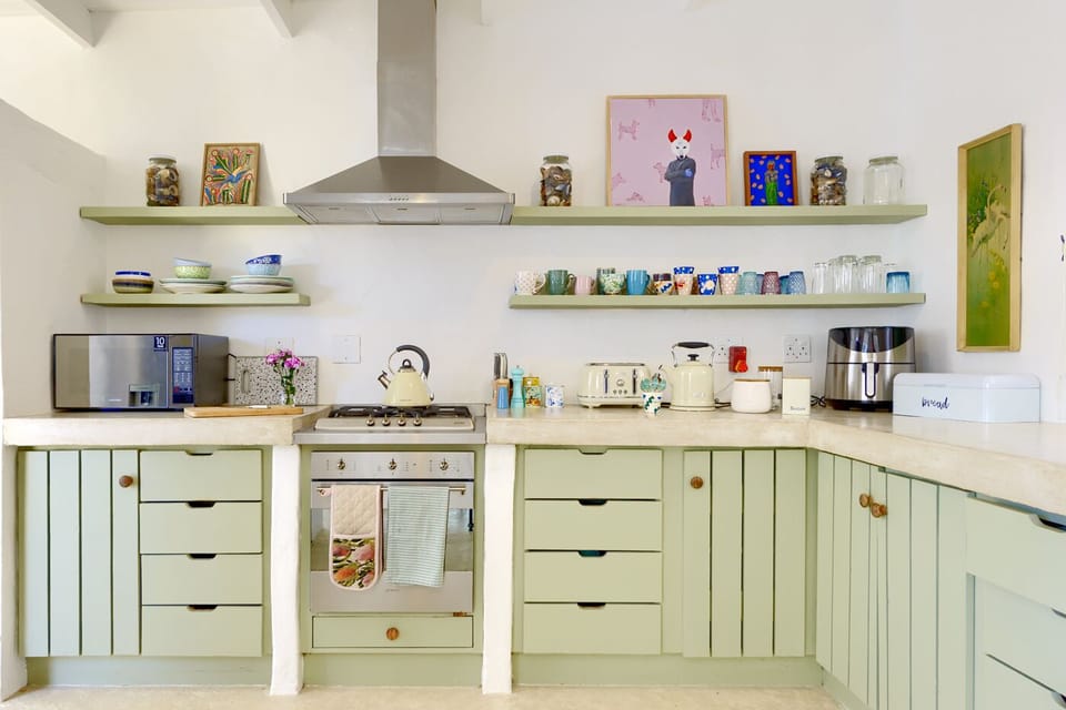 Fully equipped kitchen