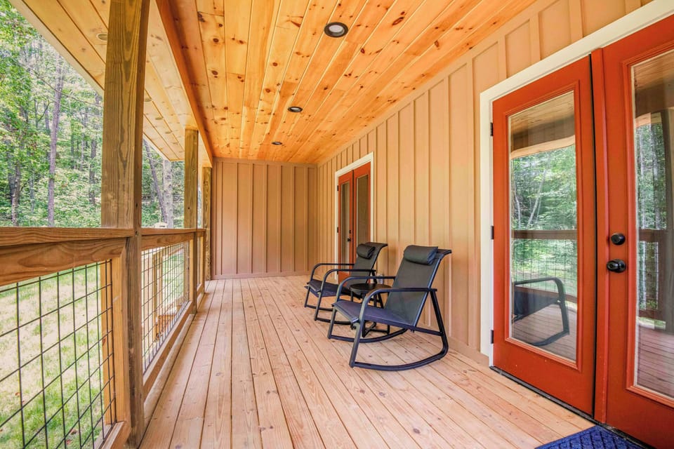 Your Covered Porch! Relax in rocking chairs surrounded by nature's beauty and fresh air!