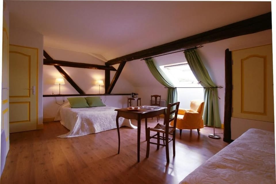 Standard Triple Room | WiFi (free)