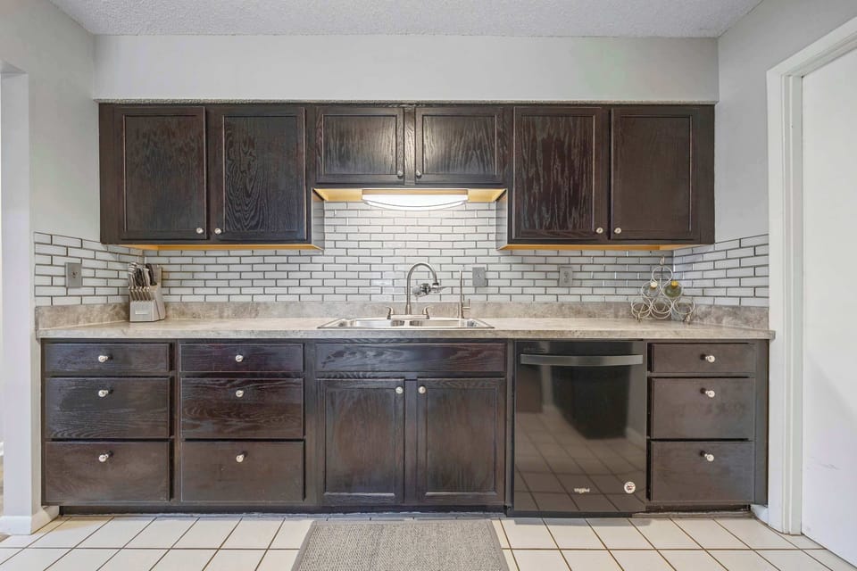 House, Multiple Beds, Patio, Garden View (Casa Playa) | Private kitchen | Fridge, microwave, oven, stovetop