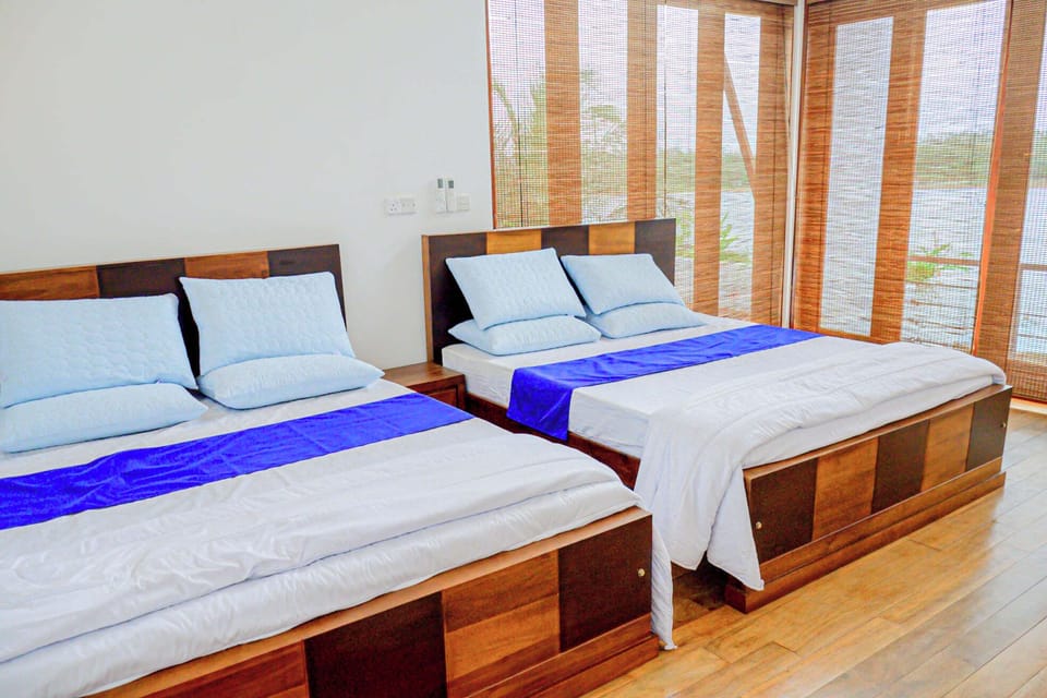 Family Room | Free WiFi