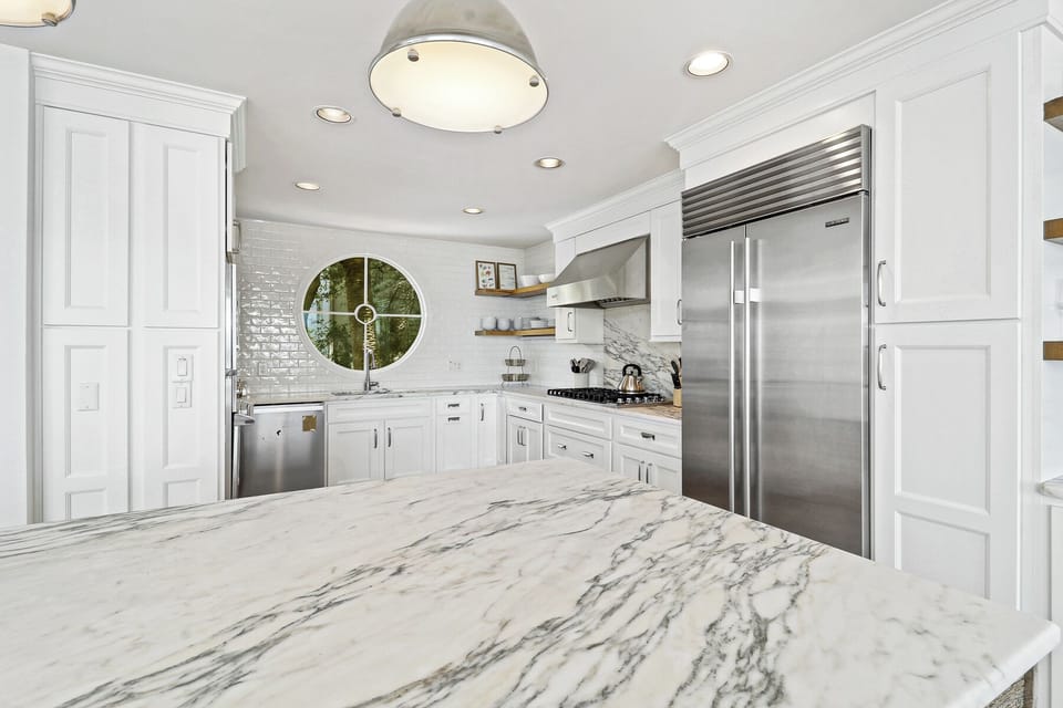 65 Dune Lane - Kitchen (Main Level)