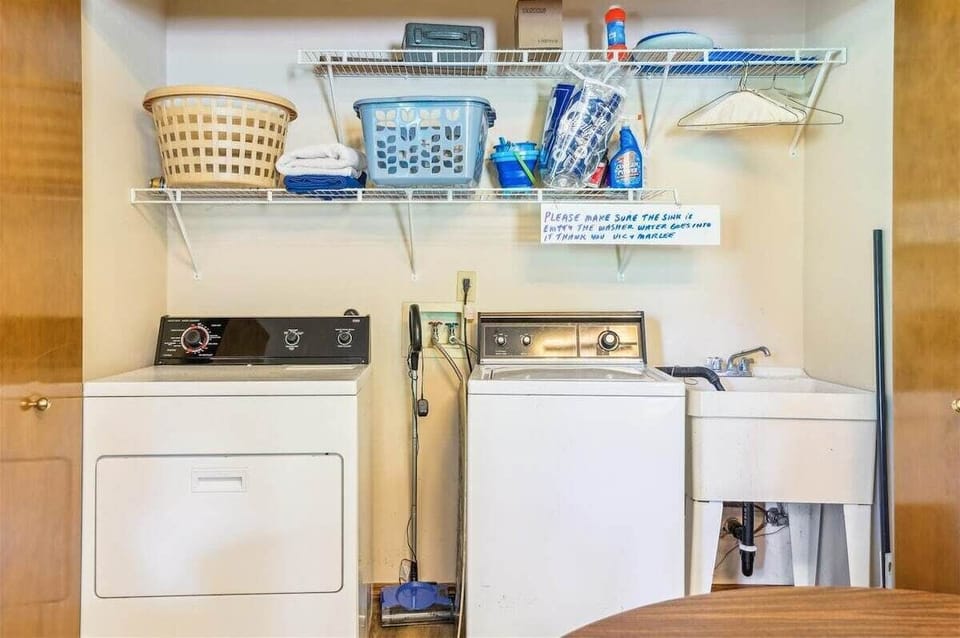Laundry at Sandcastle Spirit