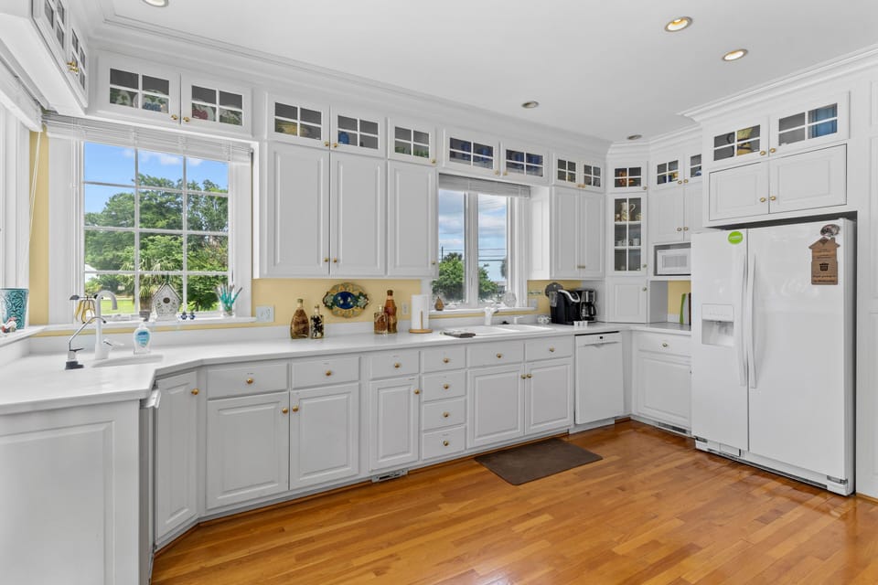 House, Multiple Bedrooms | Private kitchen | Coffee/tea maker, fridge, oven, toaster