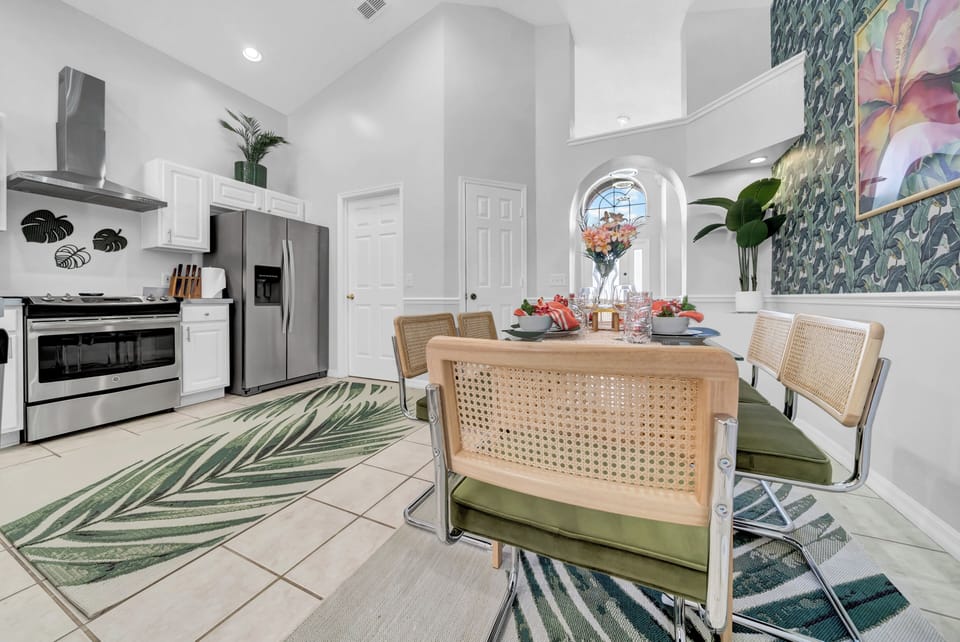 Kitchen and dining area