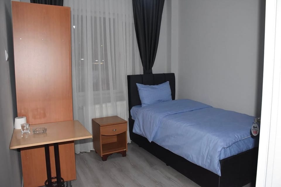 Classic Single Room, Balcony