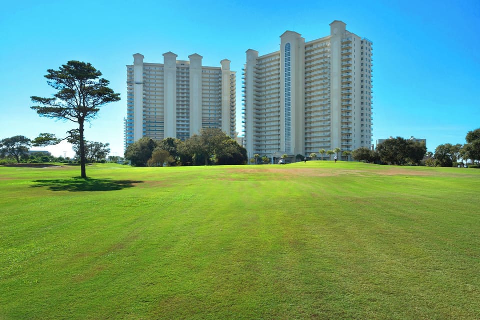 Ariel Dunes I and II Buildings in Seascape