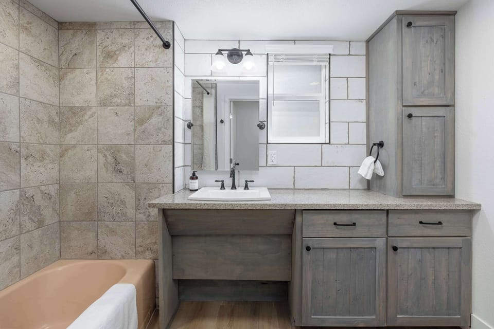 Restroom 1