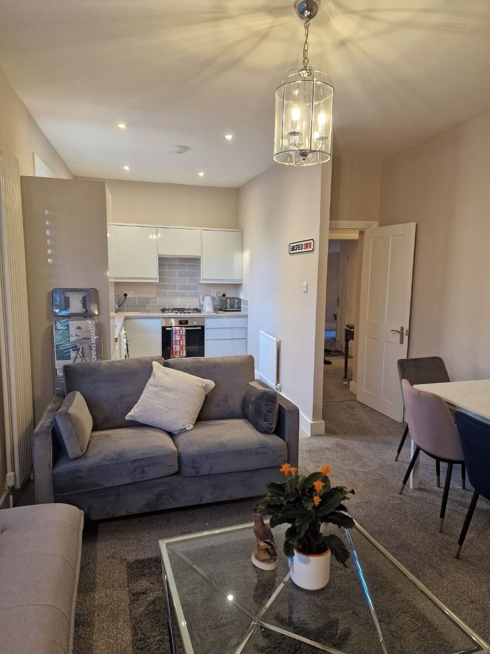 Luxury Apartment, City View | Living area | TV