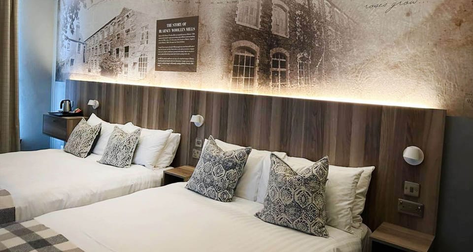 Classic Room, 2 Double Beds, Non Smoking | Down comforters, Tempur-Pedic beds, in-room safe, desk