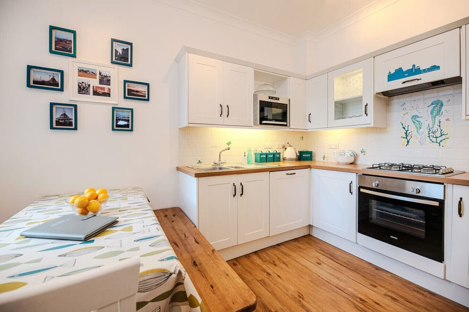1st Floor Kitchen / Diner