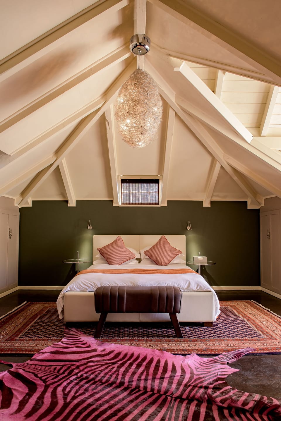 Comfort Double Room, 1 Bedroom (Queen) | Premium bedding, in-room safe, iron/ironing board (on request)