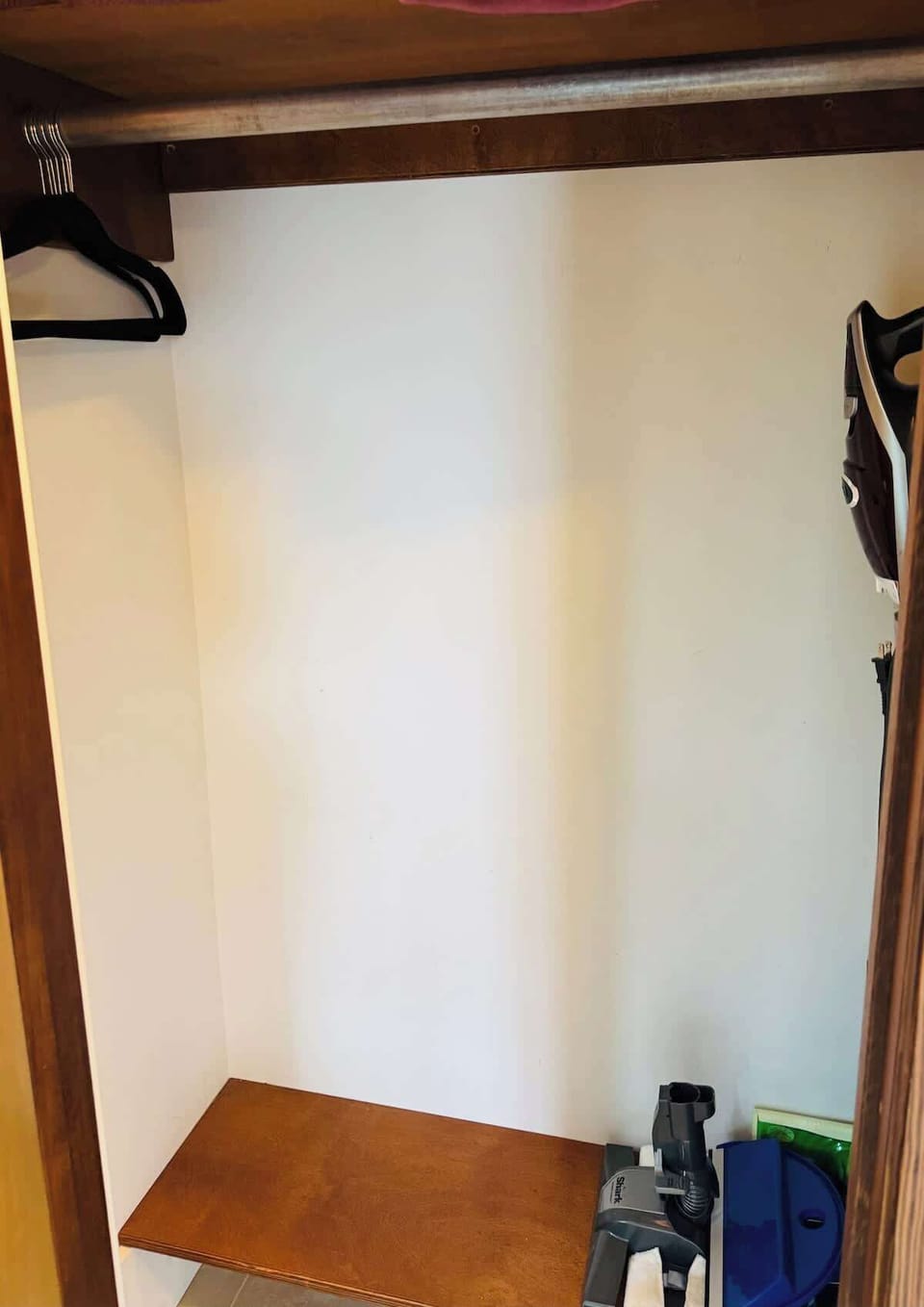 Coat closet