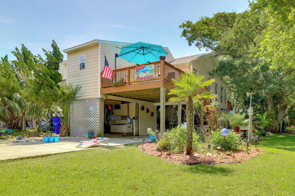 Home Exterior | Covered Patio w/ Outdoor Kitchen | 3 Mi to Seaview Fishing Pier