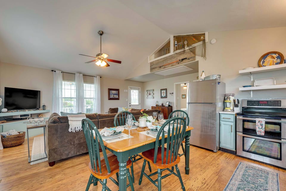 Dining Area | Dishware & Flatware | 1st Floor