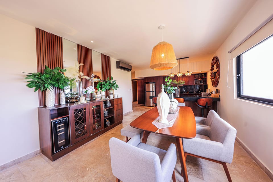 Luxury Apartment, 3 Bedrooms, Garden View, Tower | Living area