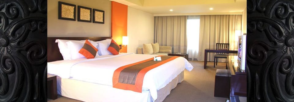 Executive Room, 1 Double Bed, Non Smoking, City View | Premium bedding, minibar, in-room safe, desk