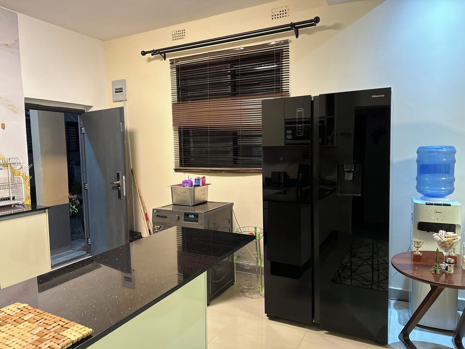 Apartment, 2 Bedrooms, Accessible, Smoking | Interior