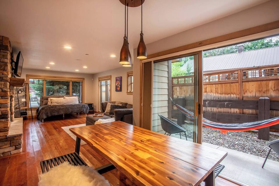 Open floor paln