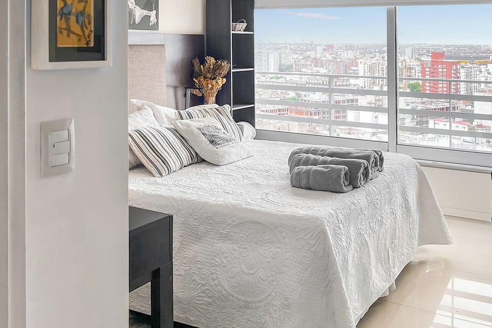 Apartment, Balcony, City View | Egyptian cotton sheets, premium bedding, down comforters, pillowtop beds