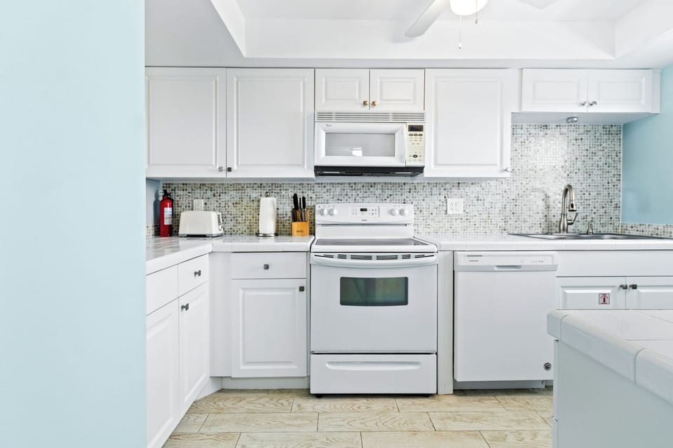 Fully equipped kitchen with everything you need!
