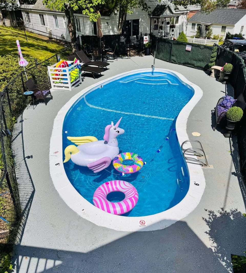 Heated saltwater pool