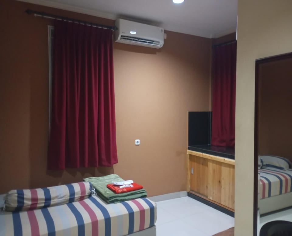 Deluxe Single Room | Free WiFi