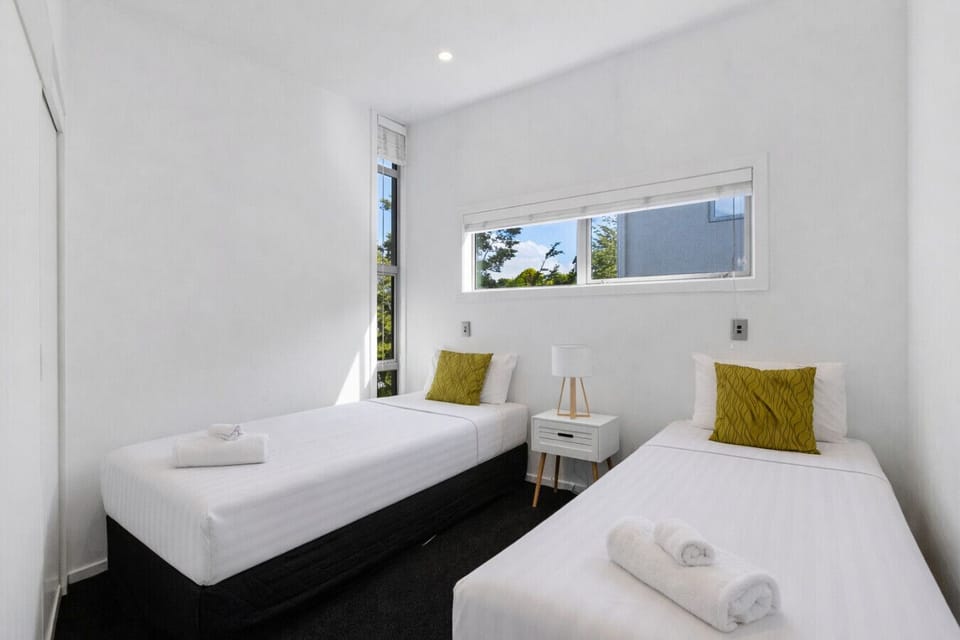 2x single beds