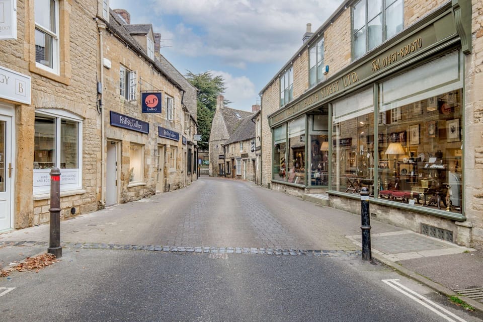 3 & 4 Hawthorn Cottages, Stow-on-the-Wold - StayCotswold