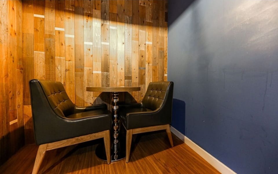 Deluxe Double Room | Desk, laptop workspace, free WiFi