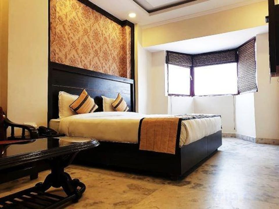 Deluxe Double Room | Desk, free WiFi