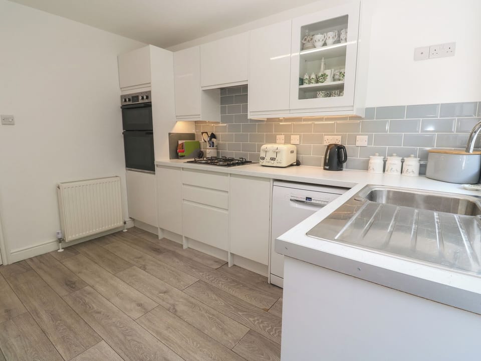 Fridge, microwave, dishwasher, toaster