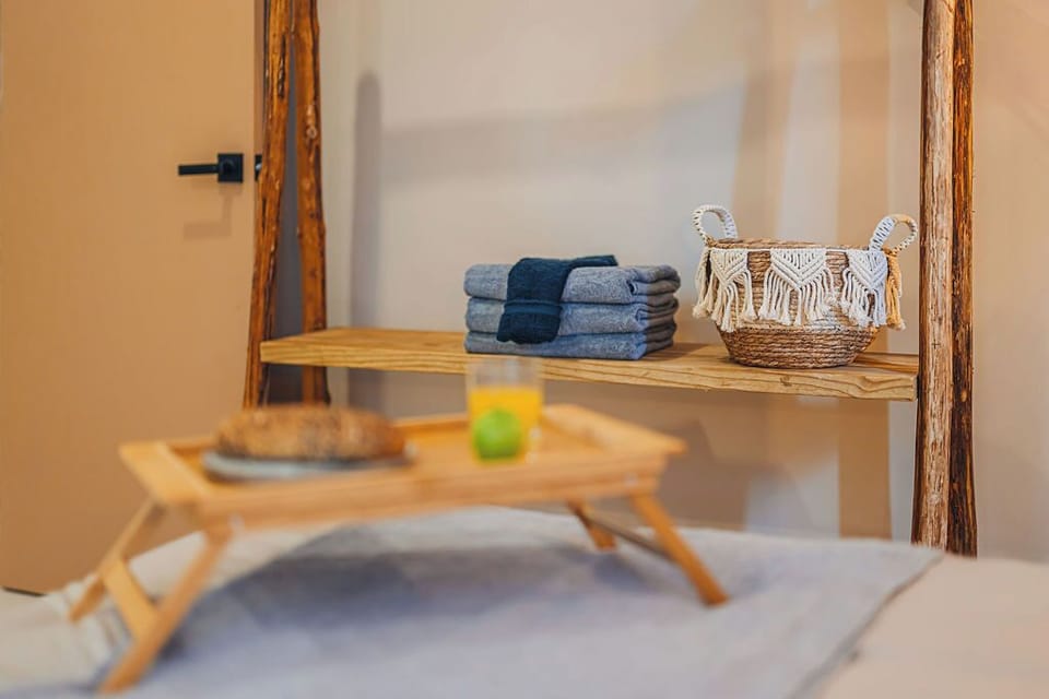 Thoughtful touches like fresh towels 


