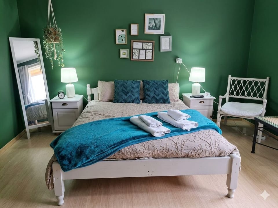Classic Double Room, 1 Double Bed, Non Smoking, Garden View | Individually decorated, individually furnished, free WiFi, bed sheets