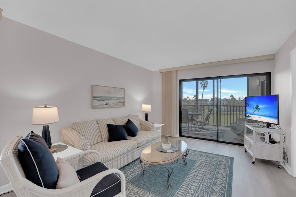 Welcome to Fairview Isles 111